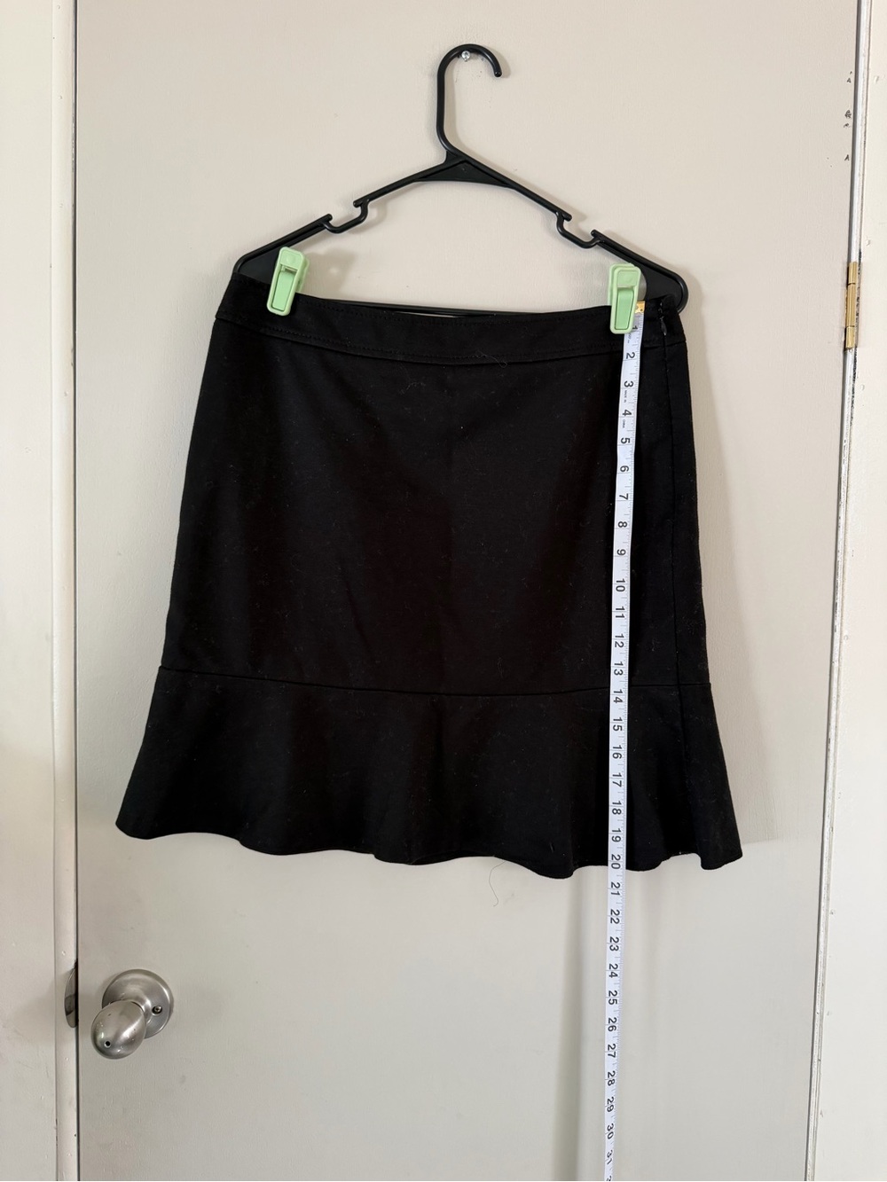 LOFT Black A-Line Flared Hem Skirt